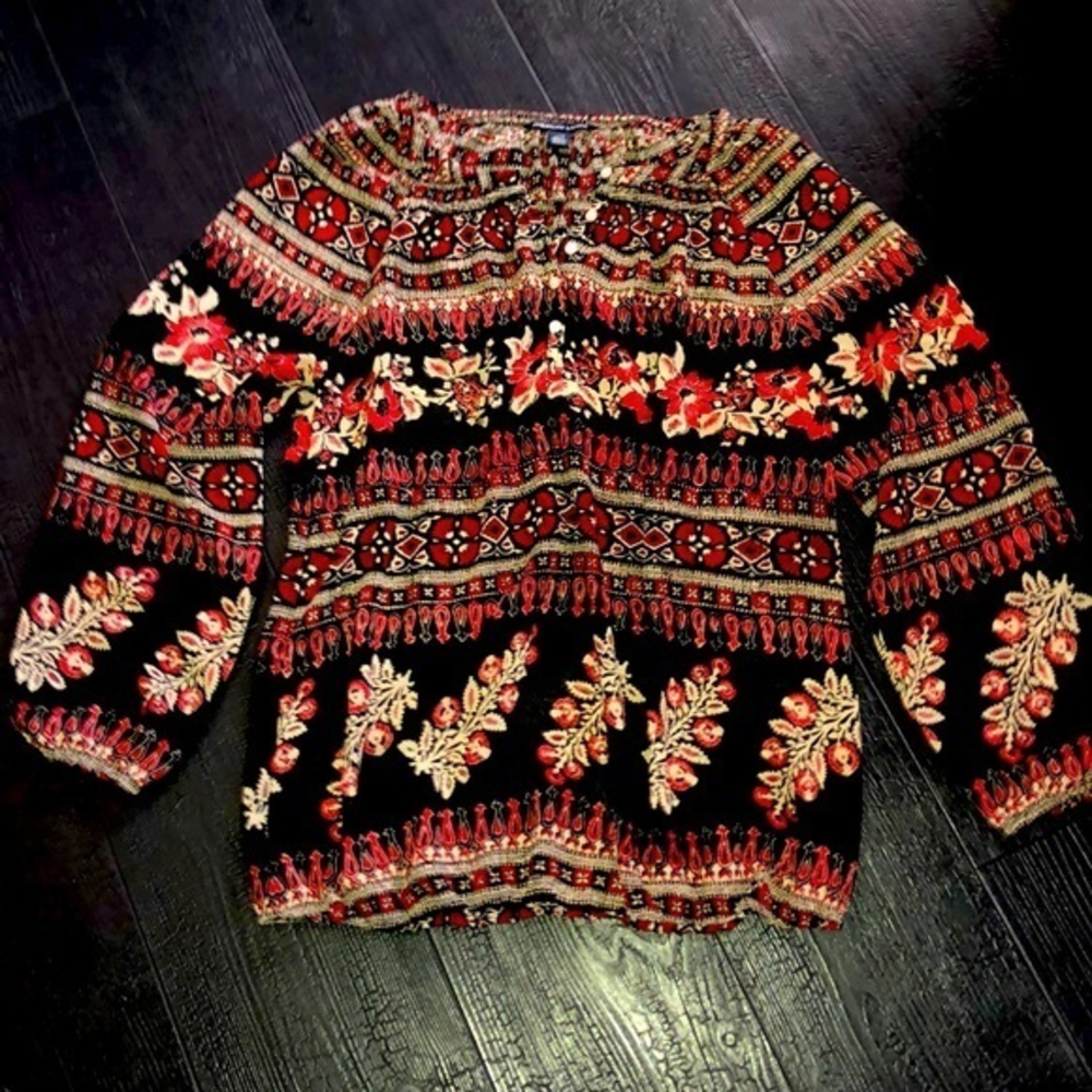 American‎ Living Blouse large Black Red